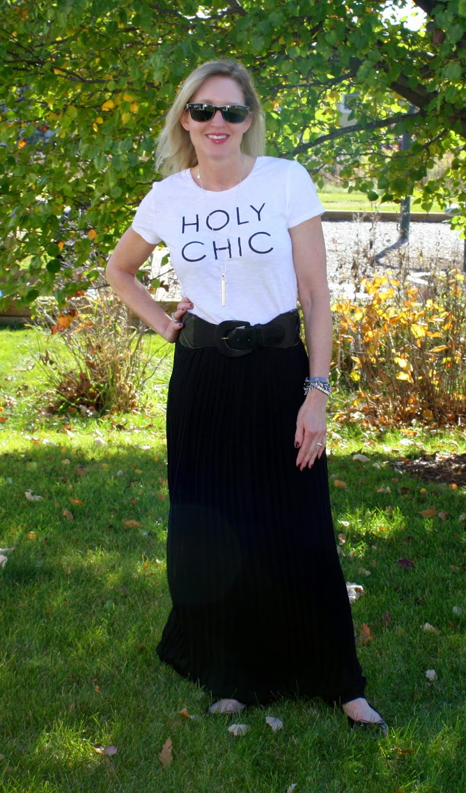 Holy Chic! Two Ways to Style Graphic Tees