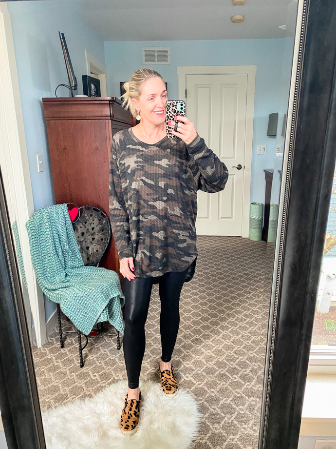 camo thermal top outfit