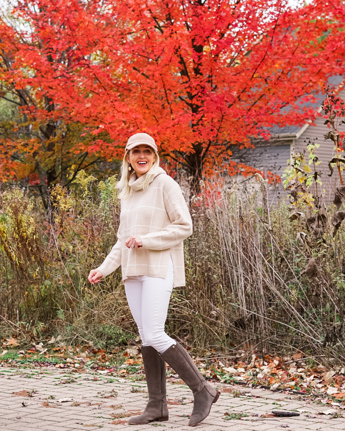 fall white jeans outfit