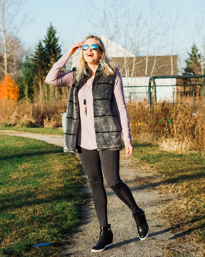 athleisure fall leggings outfit