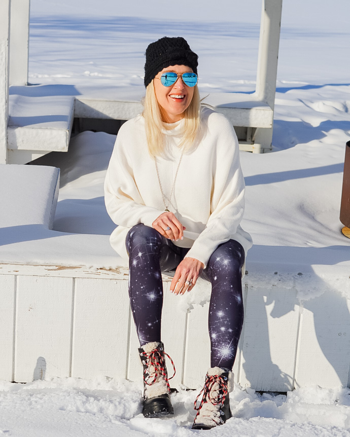 How to Style Athleisure in the Winter - Doused in Pink