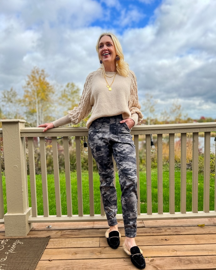 how to style camo print joggers