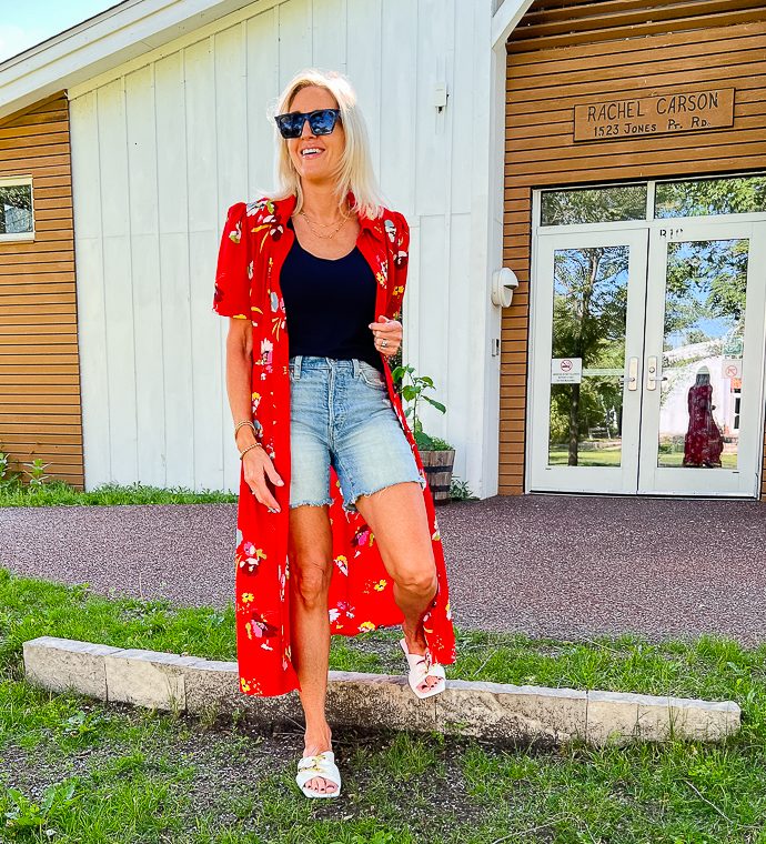 3 Ways to Style a Long Denim Skirt - Doused in Pink