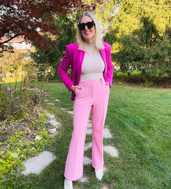 How to Style Bold Pink Barbiecore Outfits