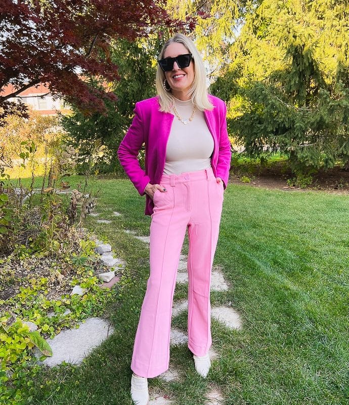 How to Style Bold Pink Barbiecore Outfits