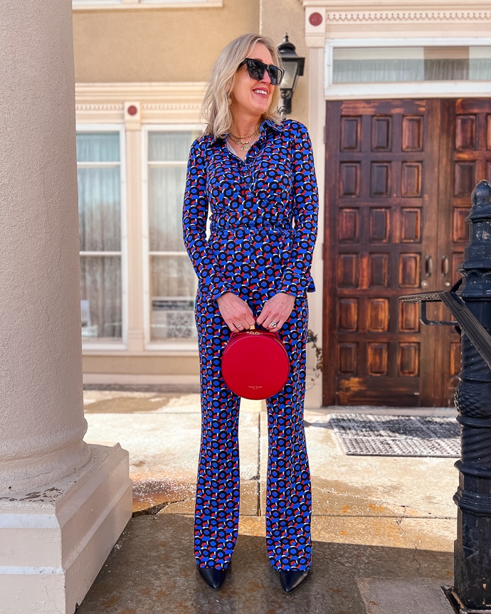 how to style a printed jumpsuit