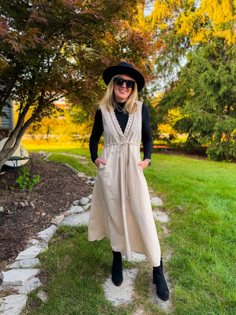 Chicwish Review & Outfit Ideas to Elevate Your Fall Style - Doused in Pink