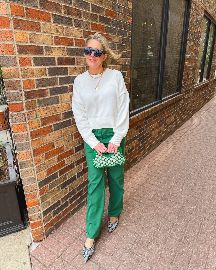 how to wear spring green