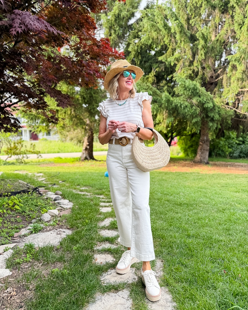How to Simplify Your Summer Wardrobe