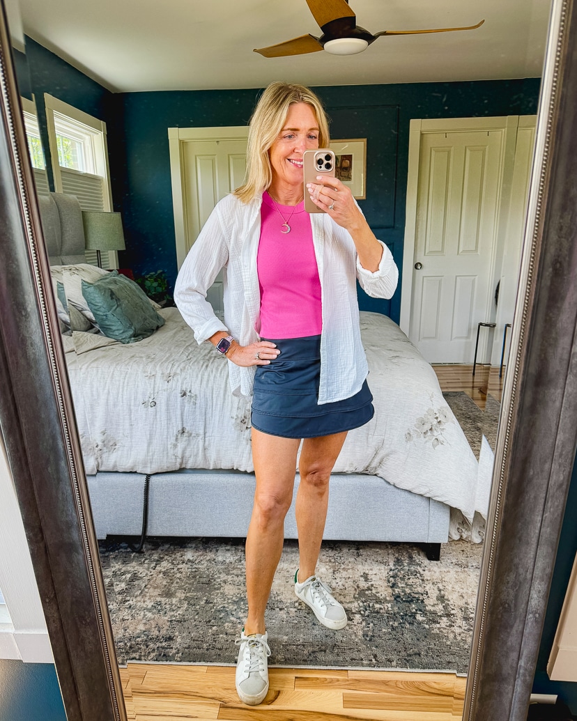 casual travel outfit