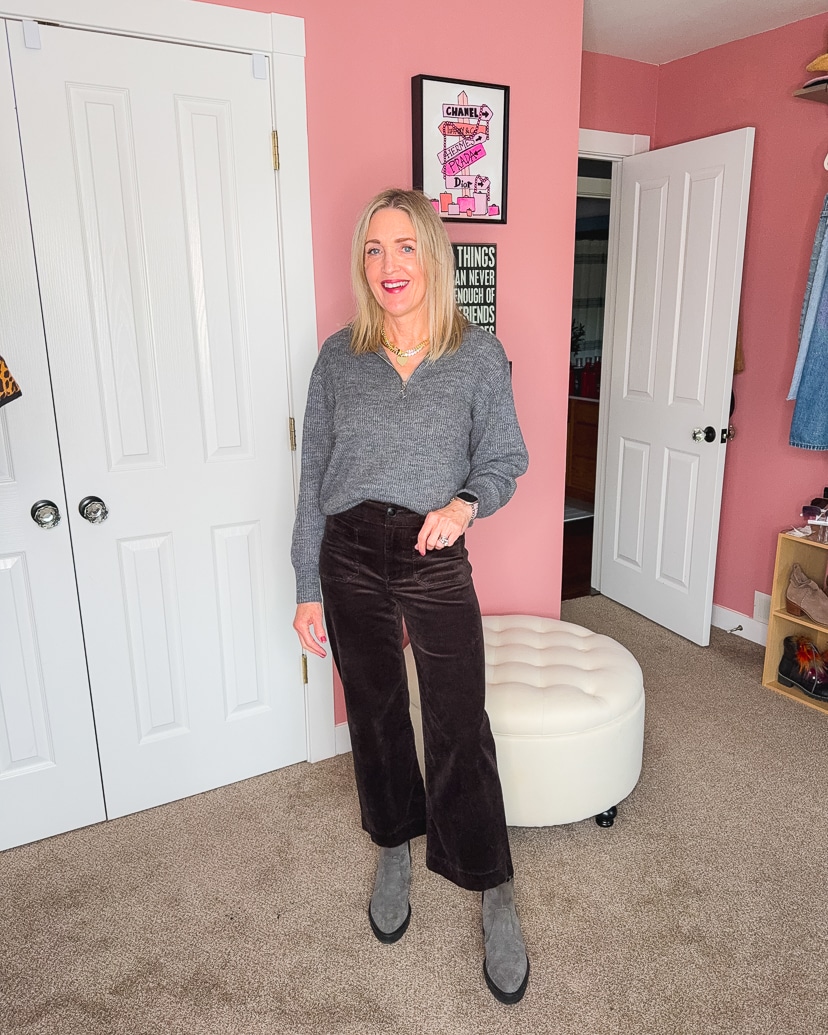 what colors go with brown clothes