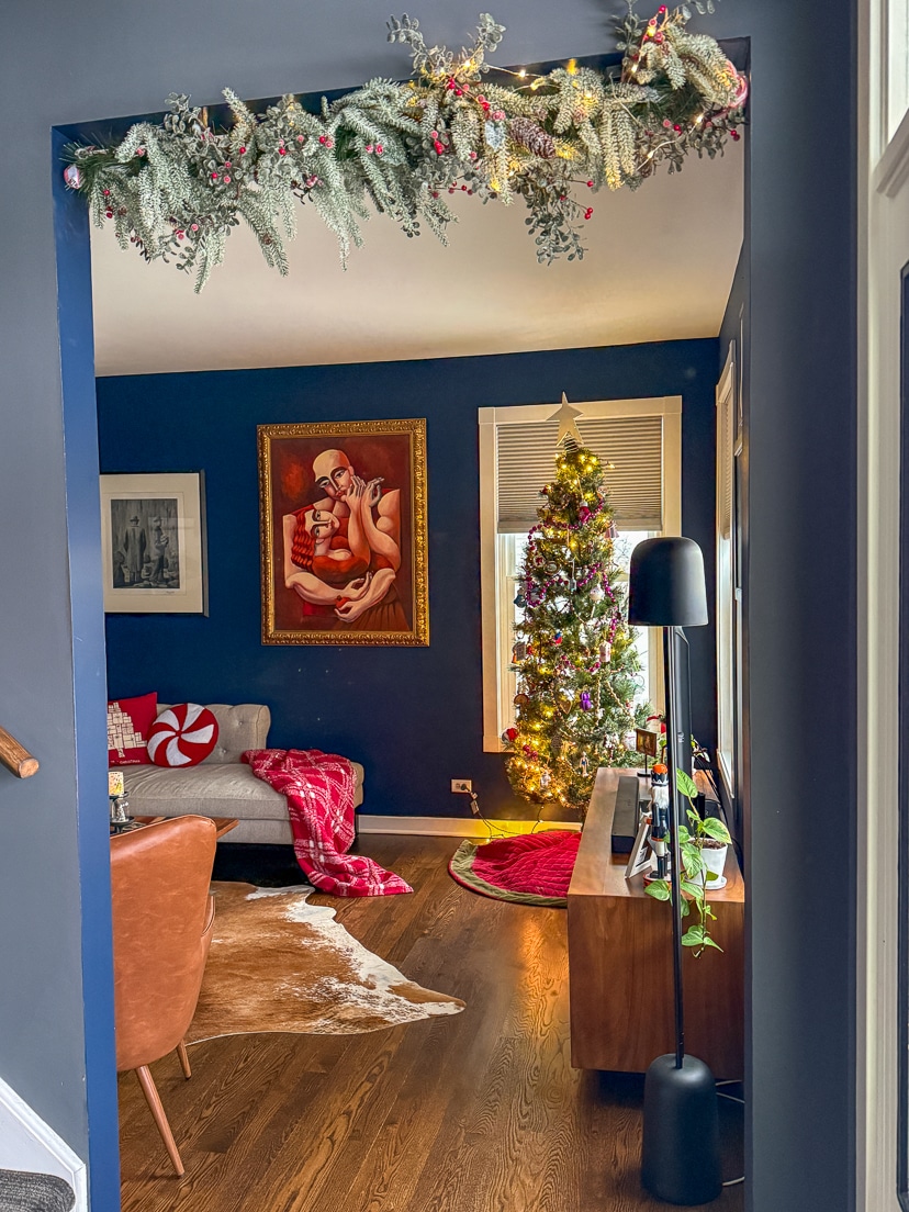 Holiday Home Decorating Ideas for a Small Home