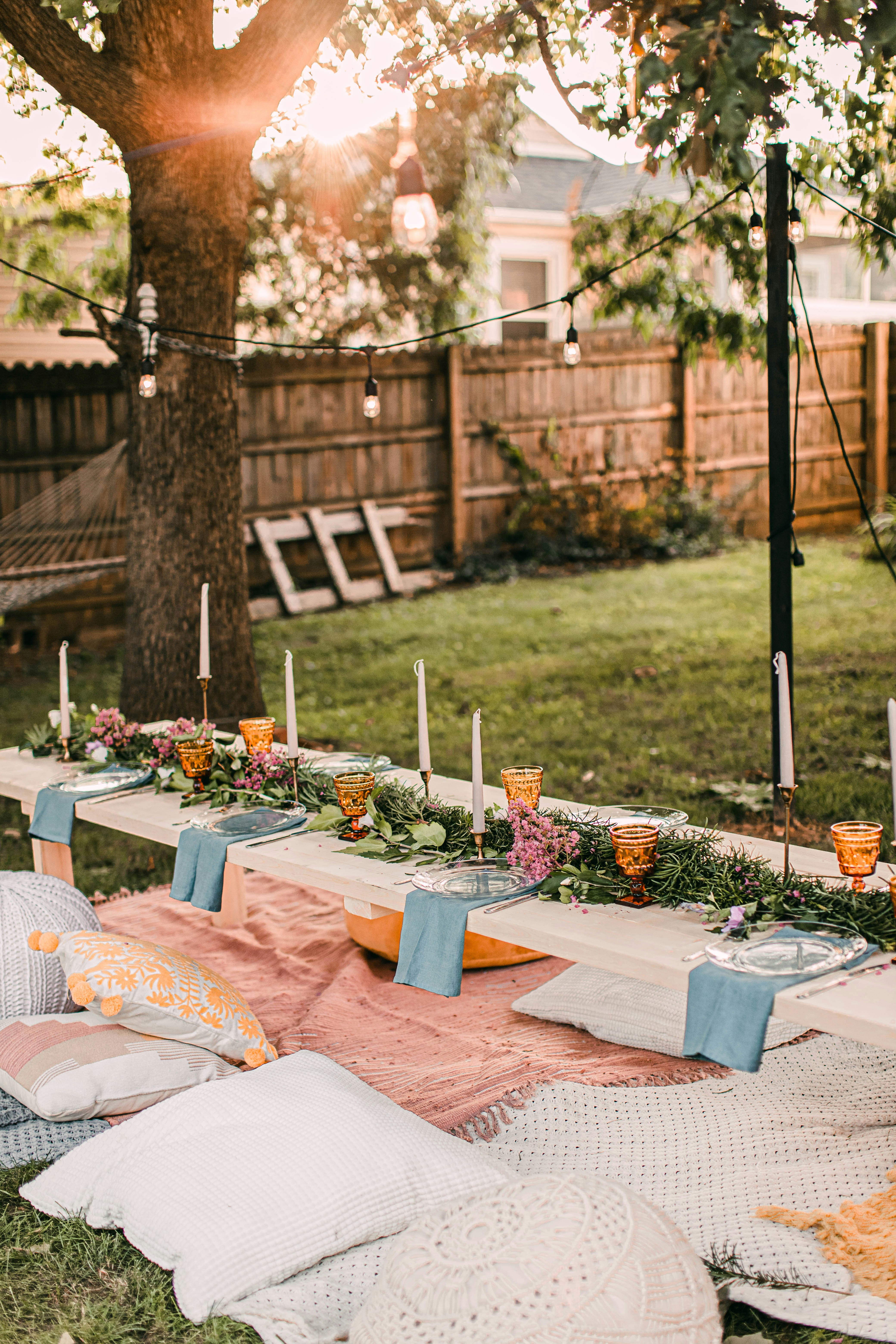 How to Set Up Your Backyard for an Outdoor Party 