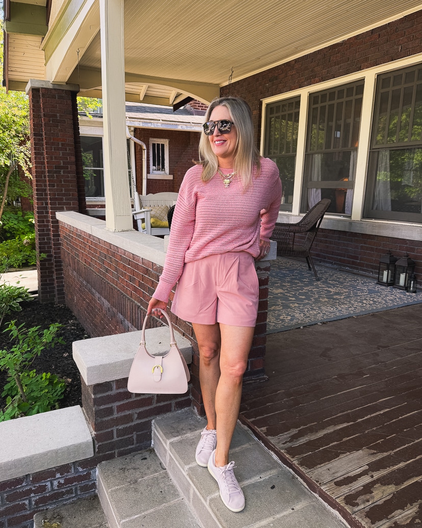 elevated shorts outfit for women