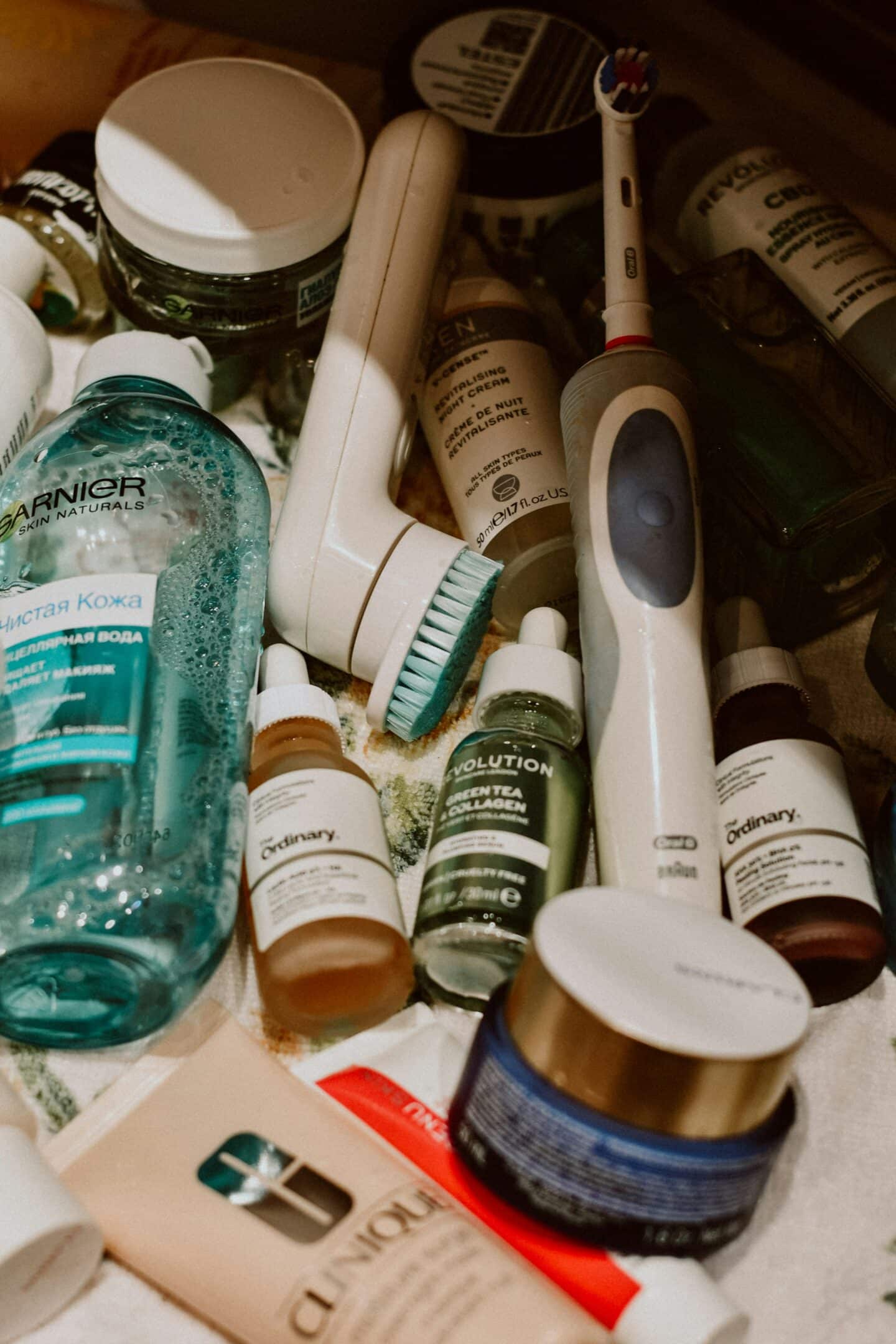travel friendly skincare tips