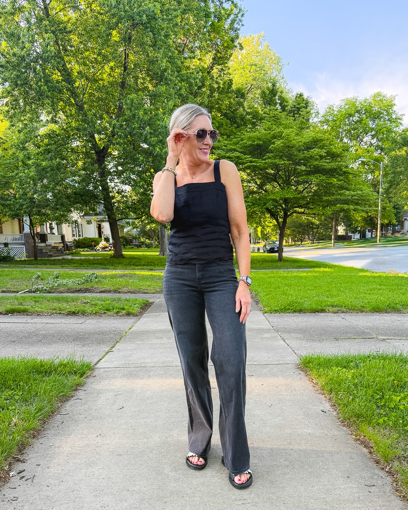 how to make black jeans look summery